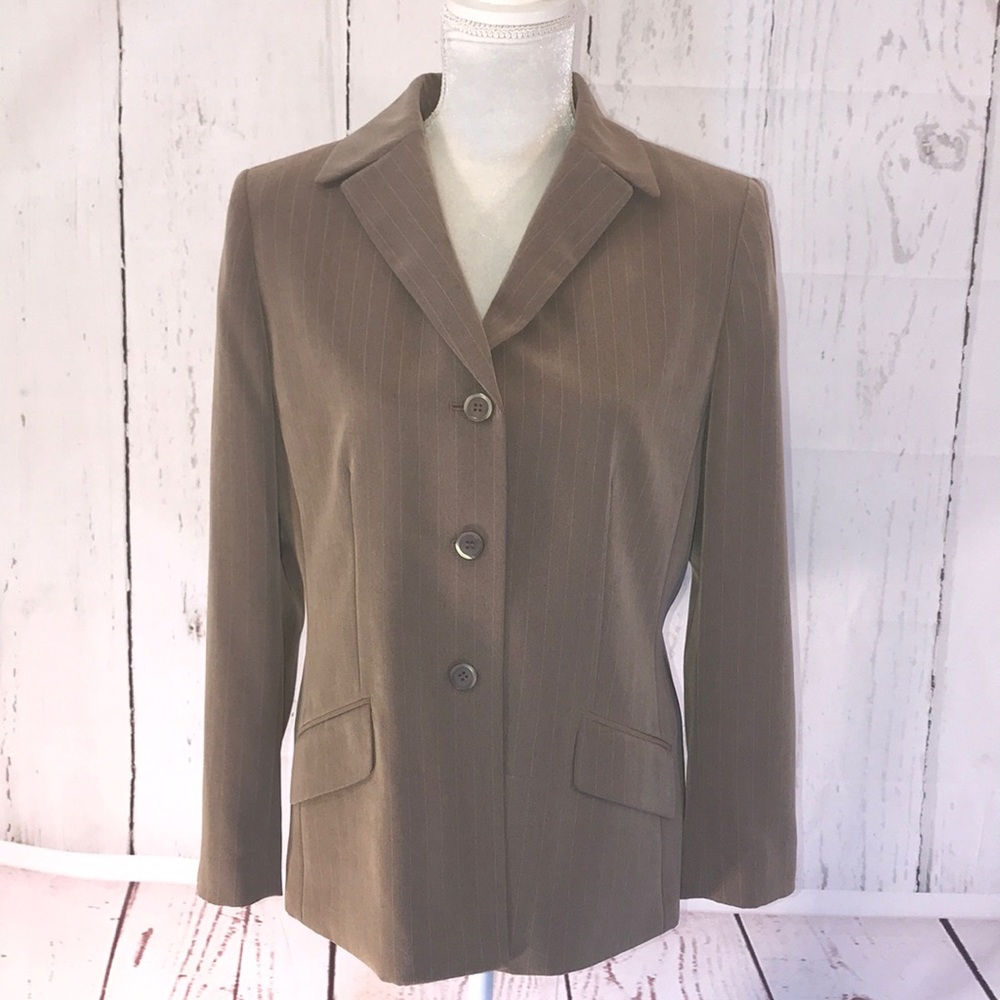 Classic Brown Women's Blazer